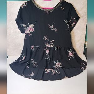 floral black blouse